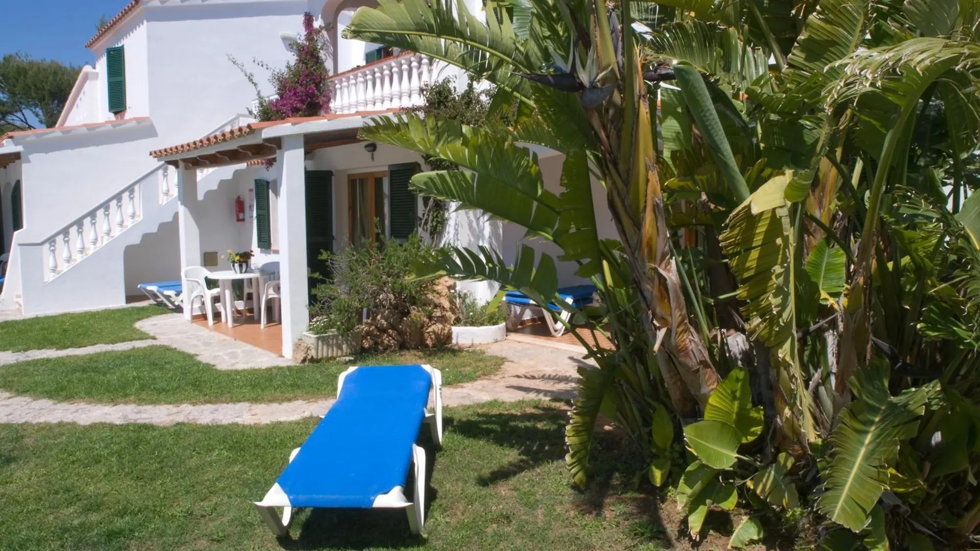 Apartamentos Arenal Playa Punta Grossa 0*,  Spain